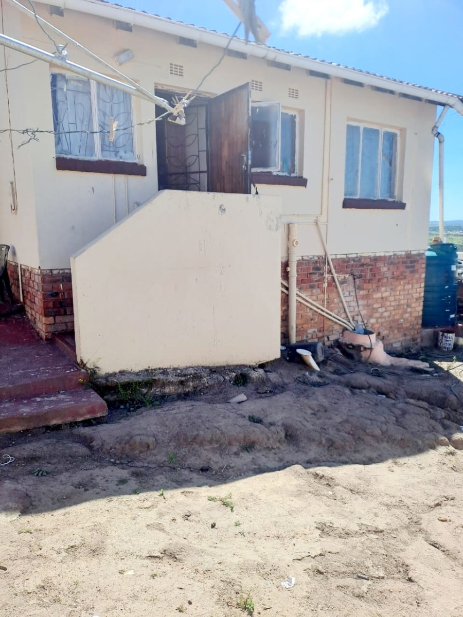5 Bedroom Property for Sale in Mdantsane Nu 17 Eastern Cape